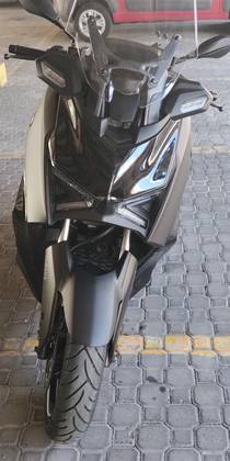 YAMAHA XMAX 300 CONNECTED ABS 